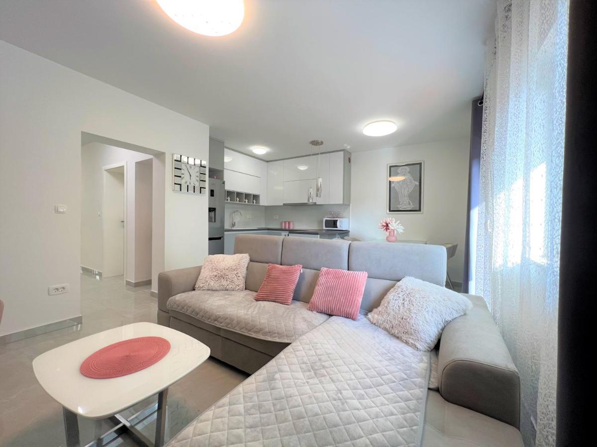 Apartment มาคาร์สกา ภายนอก รูปภาพ